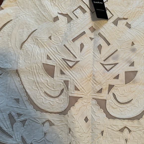 ✨BNWT✨ BEBE white gorgeous skirt size 10 - Picture 2 of 9